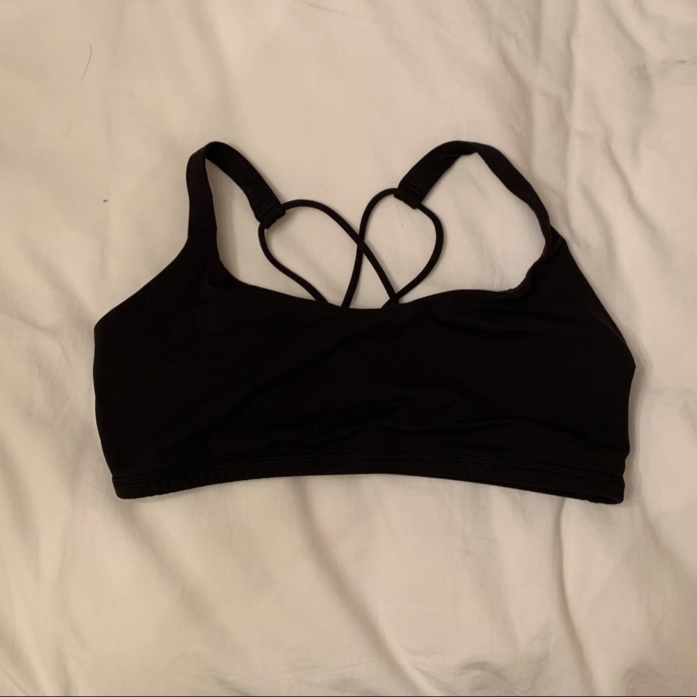 Lululemon sports bra